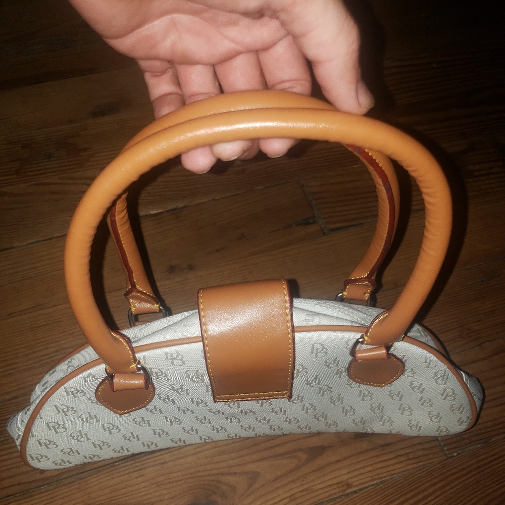 D&B purse